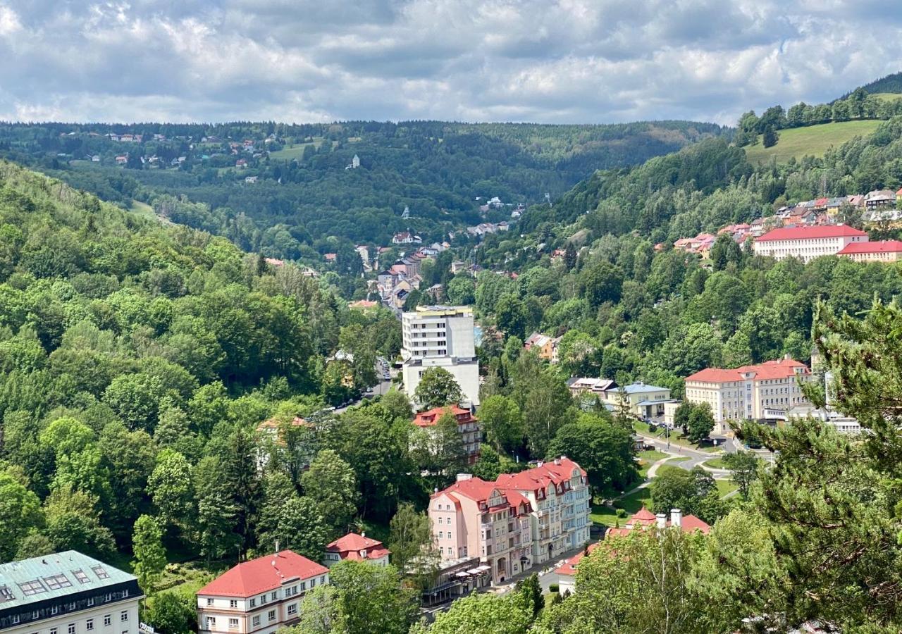 Vila Jáchymov Buitenkant foto