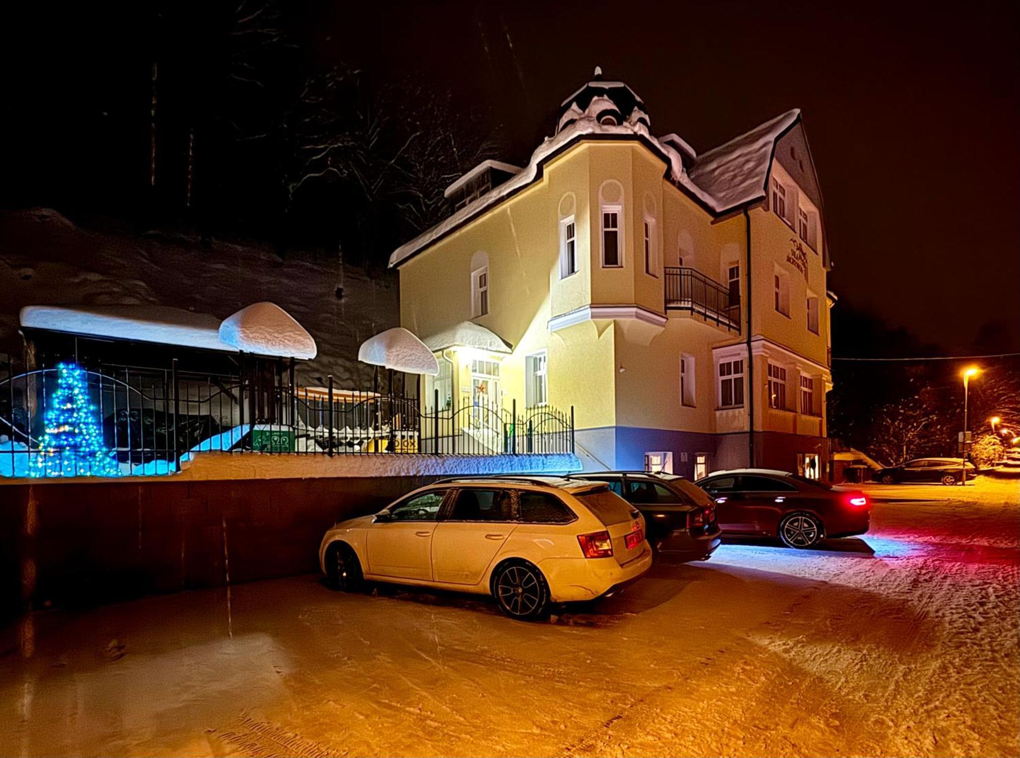 Vila Jáchymov Buitenkant foto