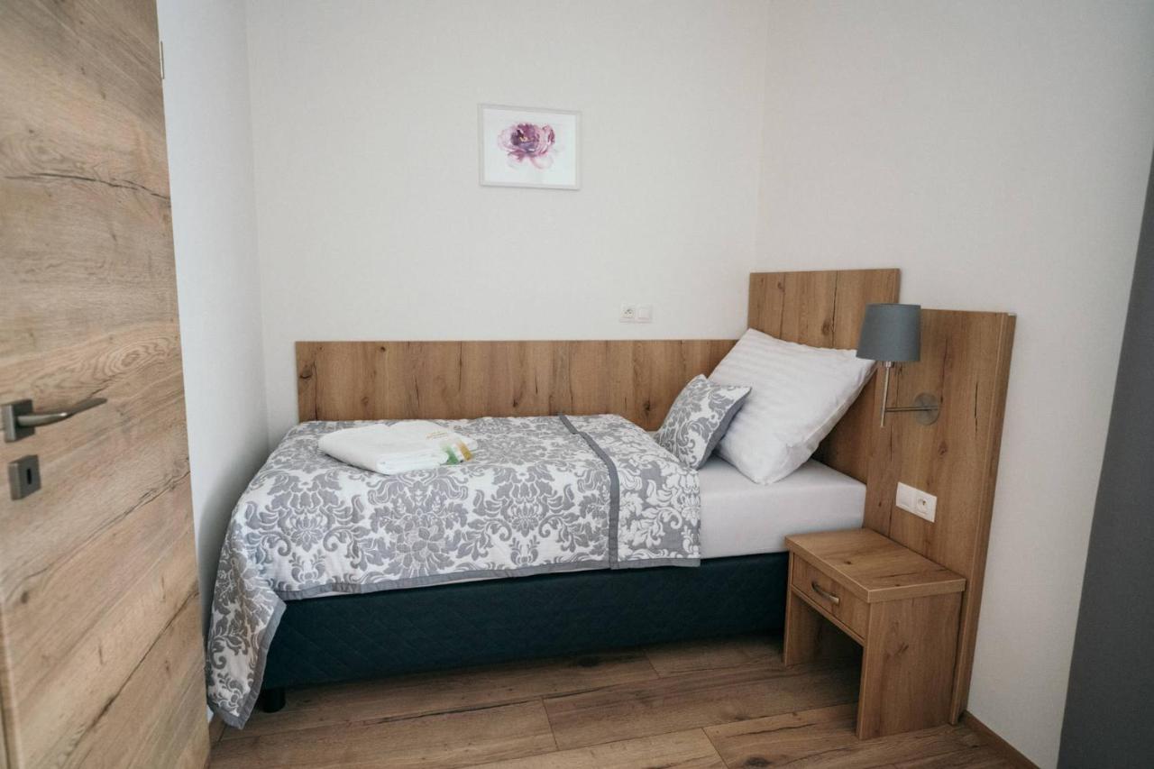 Vila Jáchymov Buitenkant foto